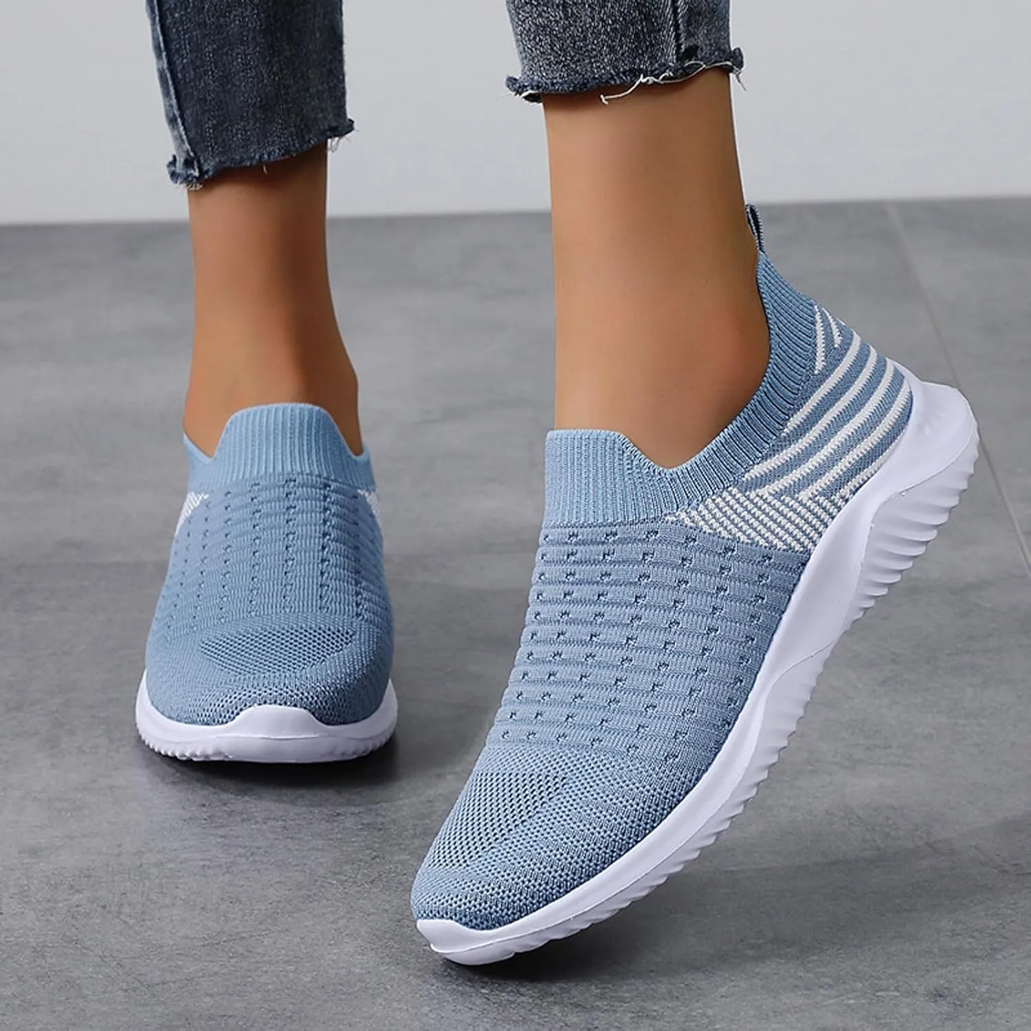 Comfortwear Shoes for Women Slip On Breathable Mesh Running Shoes with Arch Support Comfortable Soft Sole Non-Slip Sneakers