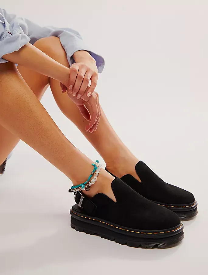 DR. MARTENS ZEBZAG BLACK SUEDE