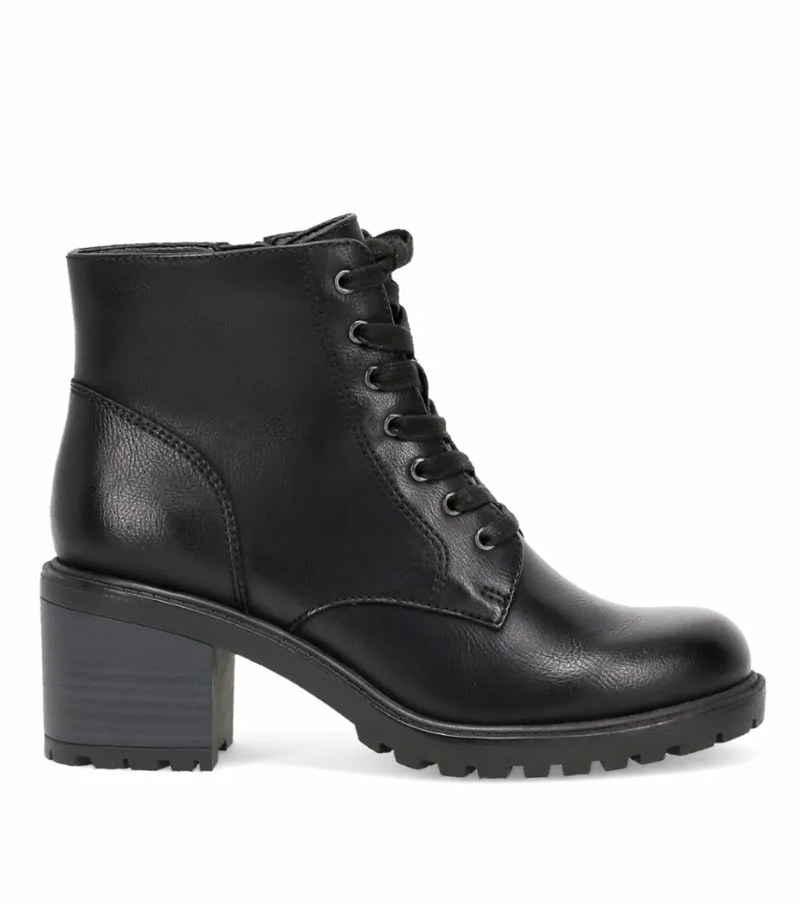 Frye  Women's Ayla Black M