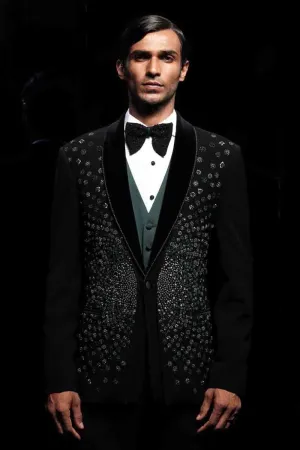 Helix Winged Crystal Tuxedo