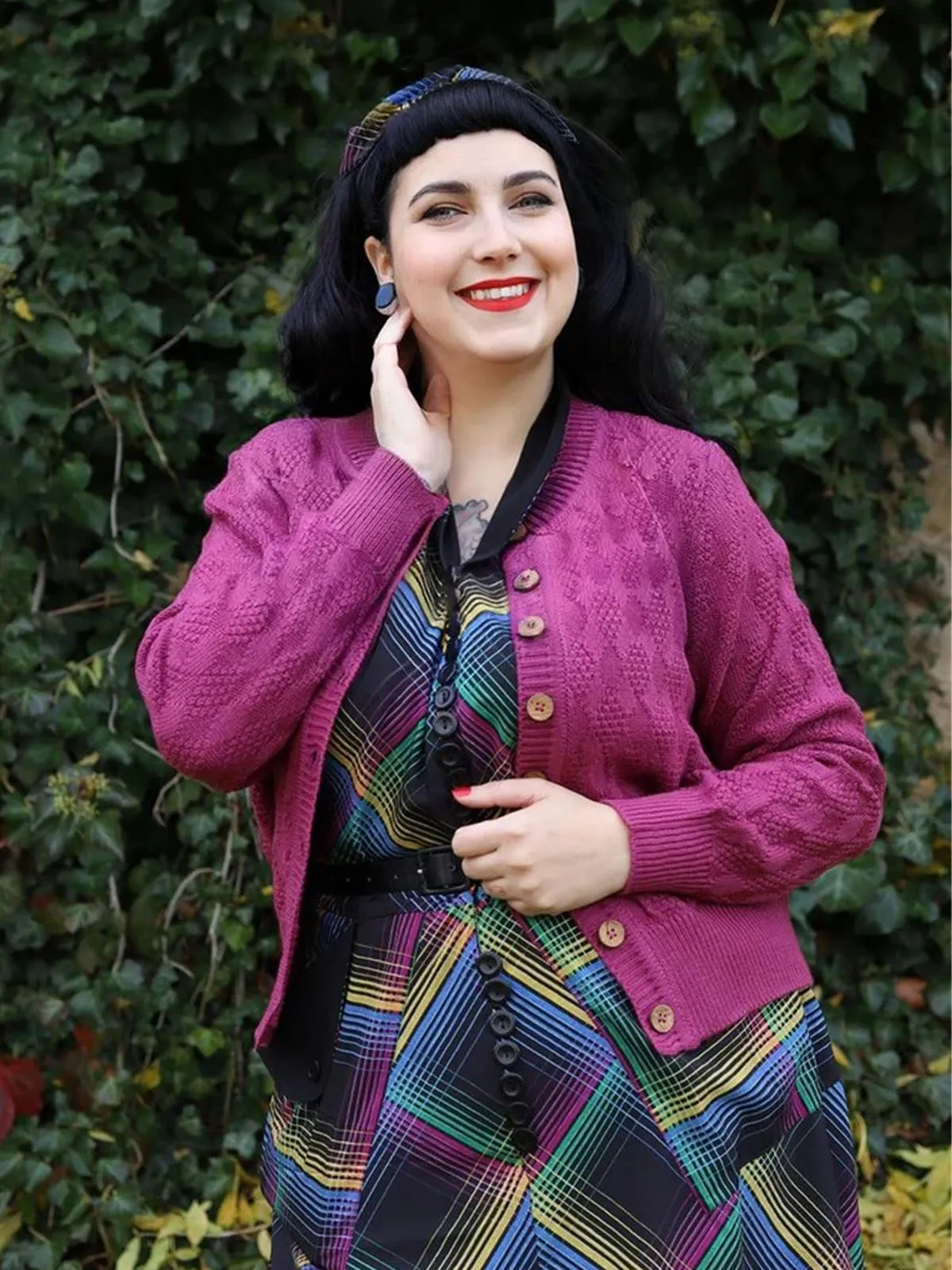 Plum Pink Vintage Style Diamond Textured Knit Cardigan