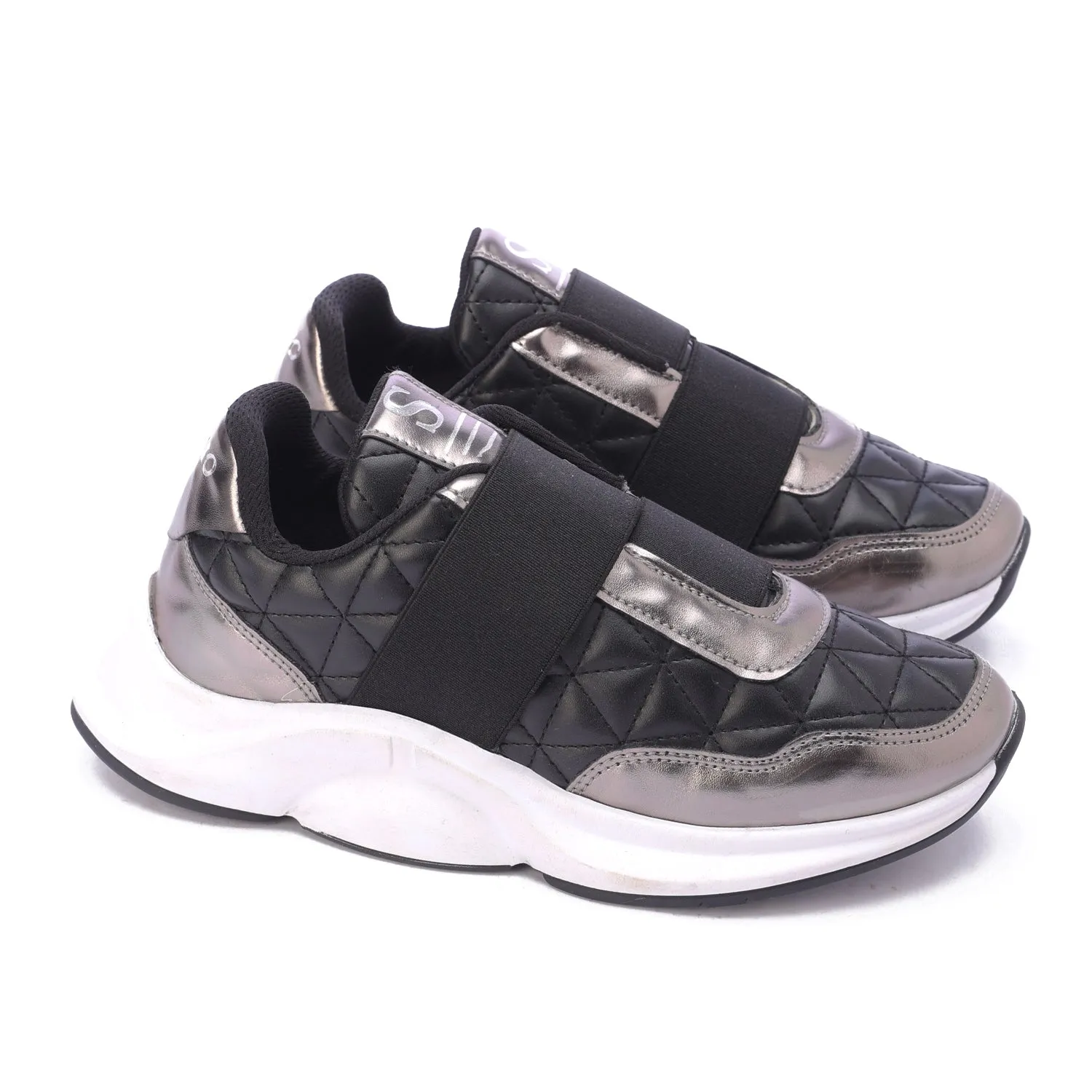 Quilted Elastic Sneakers-Black